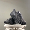 SZ40 Hoka Running Triple Black 095888