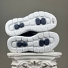SZ44 Skechers Ultra Go 