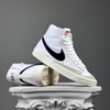 SZ40 Nike Blazer Mid '77 Vintage 'White Black' BQ6806-100 055171