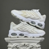 SZ43 Nike Air Max TW 'Triple White' DQ3984-102 066490
