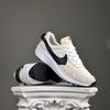 SZ42 Nike Waffle Debut 'White Black' DH9522-103 115003