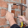 Dụng cụ đóng đinh bê tông St18 hỗ trợ bằng tay búa đóng nẹp điện tường DCDDST