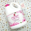nuoc-giat-thai-essence-hong-3l-4