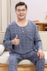 Áo caro chấm bi