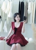 Đỏ Nơ Đen Ngắn 222