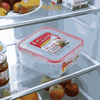 Hộp nhựa nắp silicon vuông 730ml INOMATA