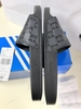 Dép Bánh Mì Adidas Adilette ĐEN LOGO NỔI JR3623