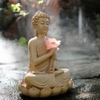 Tượng Thích Ca cầm hoa sen