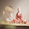 Cắm nhang hoa sen trắng