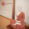Tượng Thích Ca áo hồng