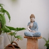 Tượng Thích Ca áo xanh