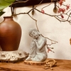 Tượng An Nhiên màu đá