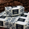 1 Thùng 20 Gói Giấy Ăn Sipao Hoa Xanh Đen 2