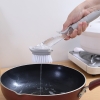 Bàn chải ma thuật / Bàn chải nồi có thân chứa xà phòng đa năng