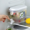 Bình nước nhựa tủ lạnh 3.5 lít có vòi chuyên dụng