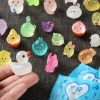Túi Kẹo Mù Màu Xanh Charm Hình Động Vật Phát Sáng 3