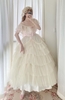 ( Stop Selling ) Rococo champagne X Hezi's family has a cat