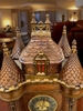 bo-dong-ho-lau-dai-phong-cach-gothic-trung-co