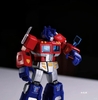 Mô hình lắp ráp Blokees Transformers – G1 Optimus Prime (20cm) – Luminous Eyes