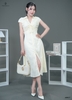 Đầm linen xẻ tà nhún ngực