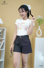 Short jean ôm chỉ nổi