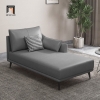 sofa da màu xám đen