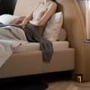 P2 Giường ngủ đầu giường vòm cung GN58 Desirae vải nhung màu nâu