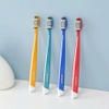 Bàn chải đánh răng nhập khẩu Hàn Quốc Kumho HQ9  (màu ngẫu nhiên)