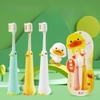 Set 2 bàn chải vịt cho bé