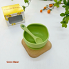 Bát silicone kèm thìa đế hít chống lật đổ Coco Bear cho bé ăn dặm khởi đầu (màu ngẫu nhiên)