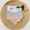 Yếm cotton cổ ve (màu ngẫu nhiên)