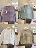 Áo phao Uniqlo M5-M8 dài tay cổ tròn lông vũ siêu nhẹ
