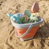 Bộ xúc cát 2 màu pastel Beach Toys xanh và cam