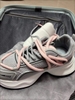 Giày sneaker mix tông ghi hồng đế nhẹ, mềm
