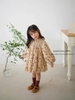 Váy babydoll smocked ngực dài tay hoa nhí màu be