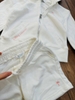 Bộ áo khoác có mũ dài tay quần sooc chất da cá màu trắng hãng Primark
