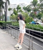 Bộ Who.a.u polo cộc tay thêu gấu màu TRẮNG