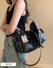 Túi xách bản to 28x11x23cm phối dây xích Chio'2nd màu đen