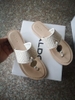 Dép xỏ ngón ALDO 2 màu trắng, xanh navy