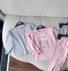 Set 2 bộ cotton dài tay chấm bi thỏ tông hồng, ghi