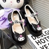 Giày babydoll quai dán mẫu Kuromi Barbie màu đen bé gái
