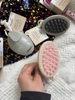 Lược gội đầu massage silicon Ebelin