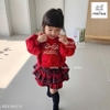 Bộ áo nỉ dài tay đỏ Melisa hình nơ chân váy kẻ caro 2 tầng