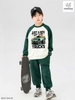 Bộ nỉ raglan Just A Boy Who Loves Trucks trắng xanh lá hãng Melisa