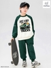 Bộ nỉ raglan Just A Boy Who Loves Trucks trắng xanh lá hãng Melisa