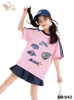 Bộ cotton NABI áo hồng Spirit chân váy xếp ly xanh navy