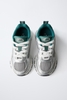 Giày thể thao lưới Zara Mesh Trainers màu bạc mix xanh lá