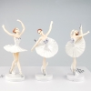 Tuong - Set 3 cô gái bale nhựa nhẹ trắng