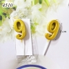 Một Chiếc Nến số 9 vàng