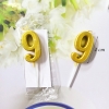 Một Chiếc Nến số 9 vàng